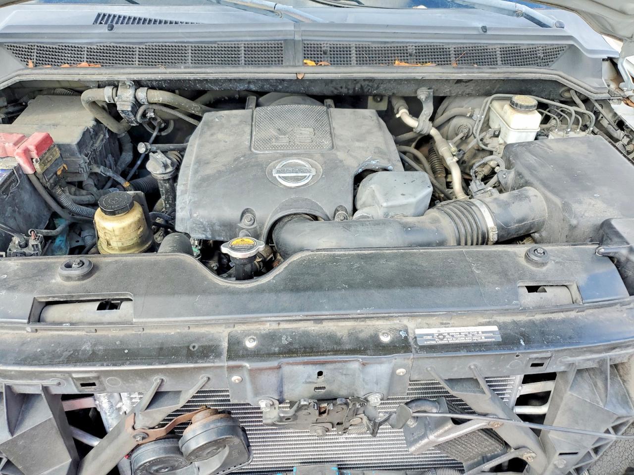 2010 Nissan Titan SE