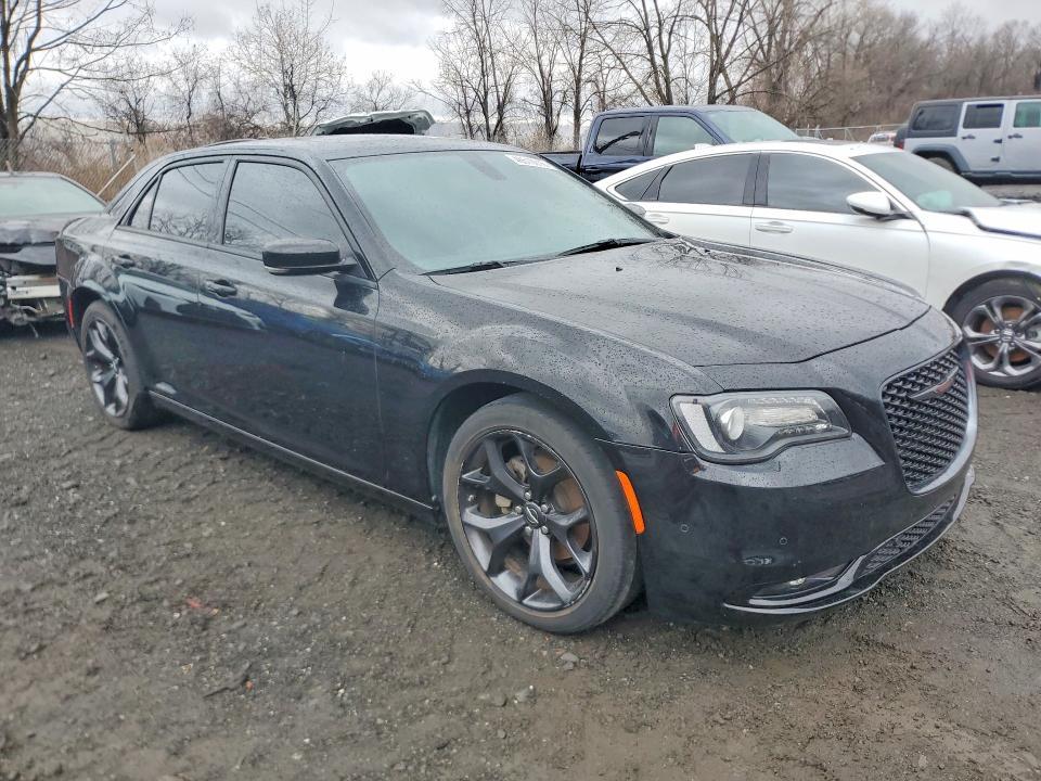 2023 Chrysler 300 s