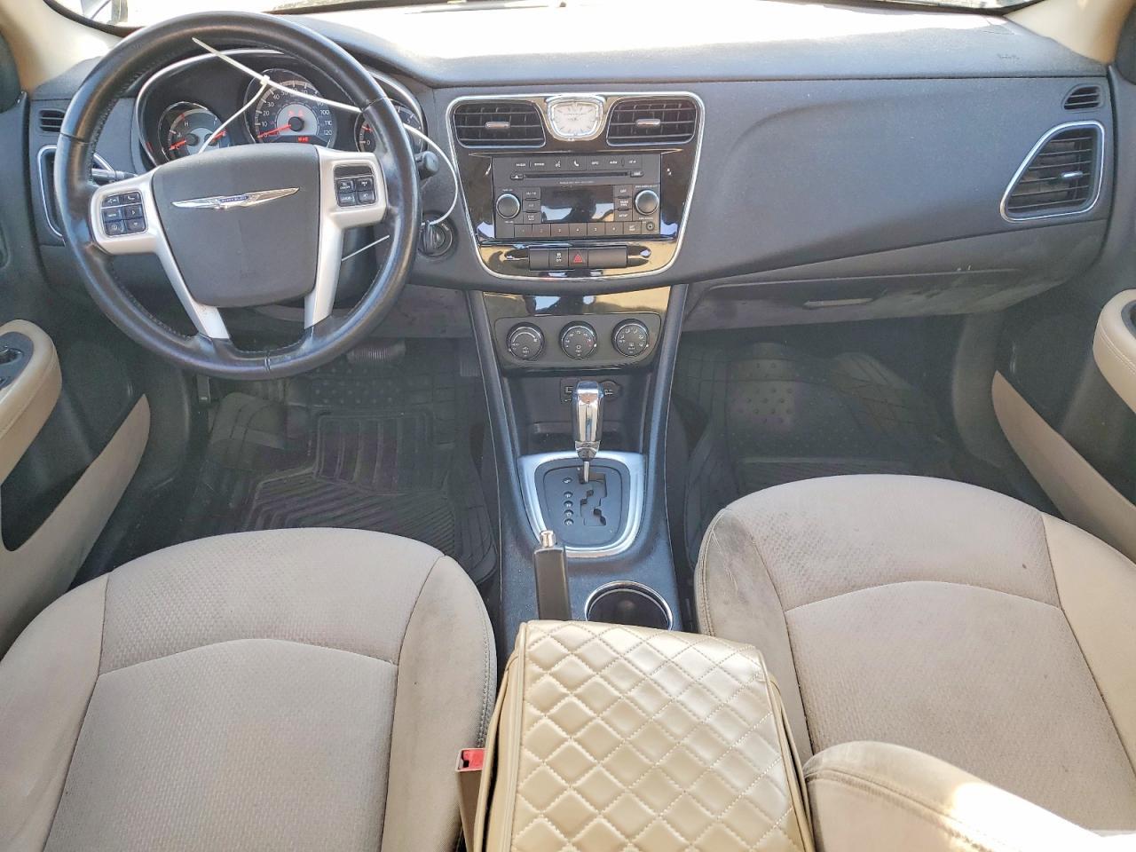 2012 Chrysler 200 Touring