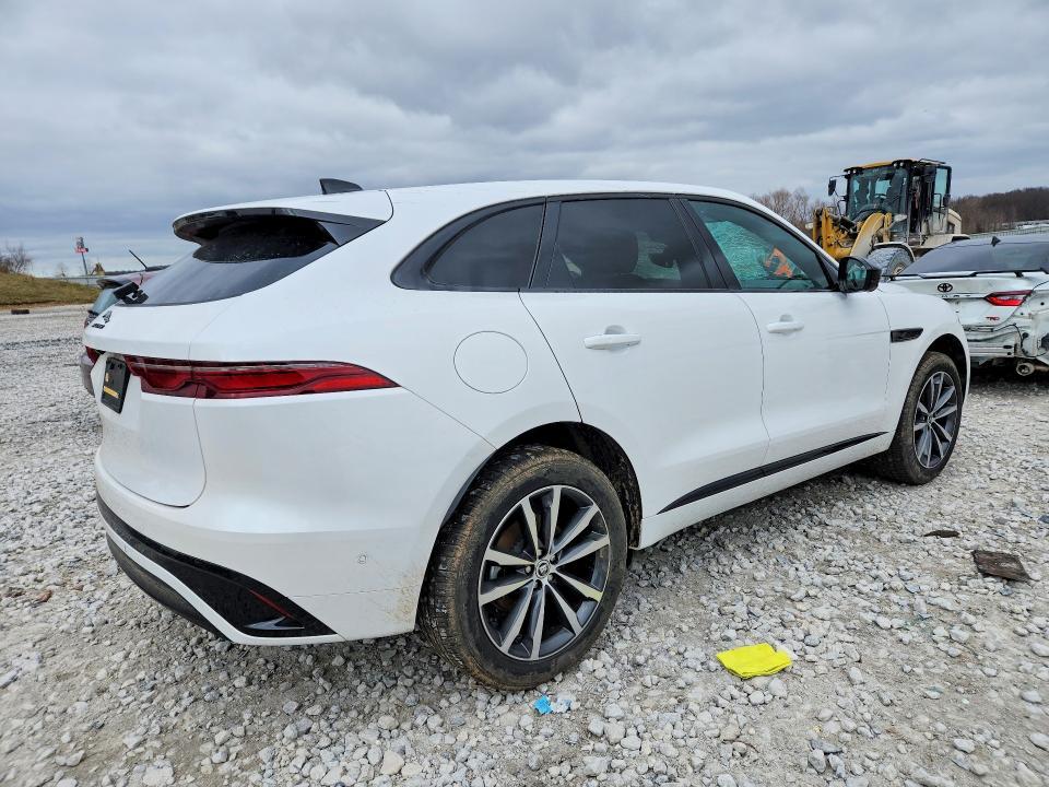 2024 Jaguar F-pace R-dynamic s