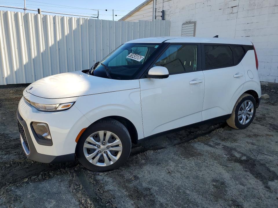 2021 KIA Soul lx