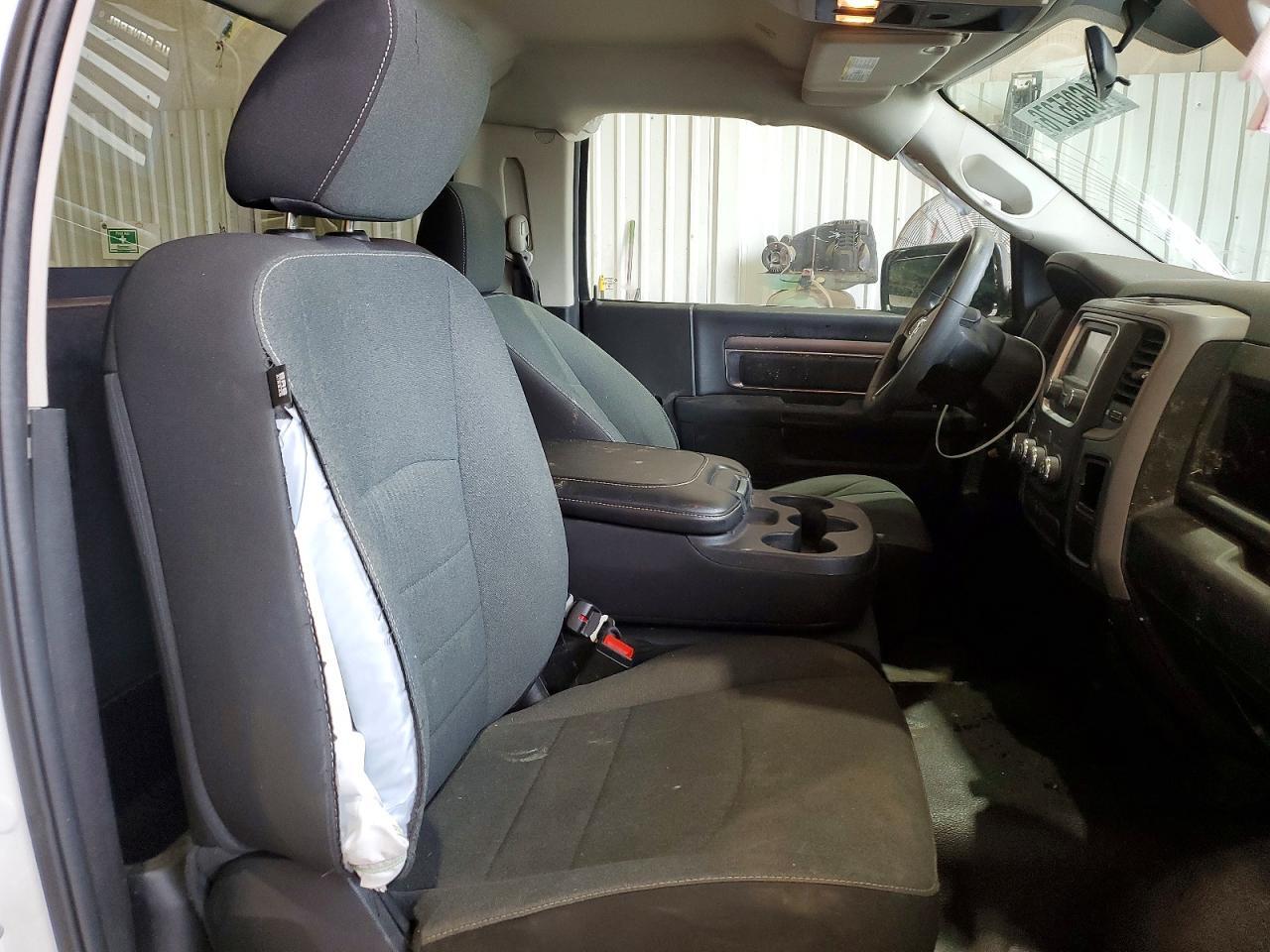 2022 Dodge RAM 1500 Classic Tradesman