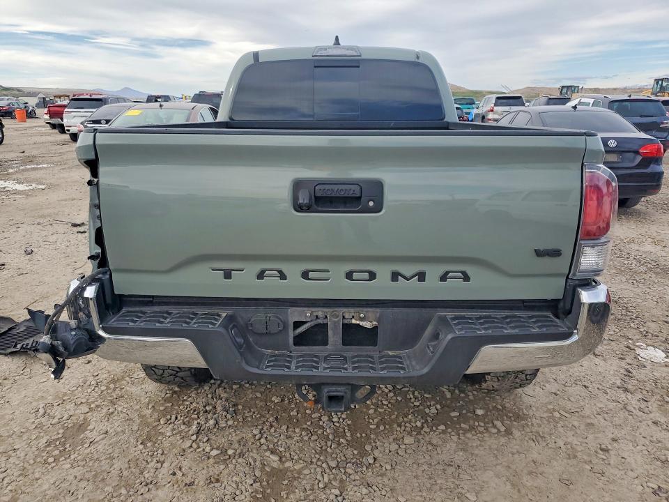 2023 Toyota Tacoma trd Off-road