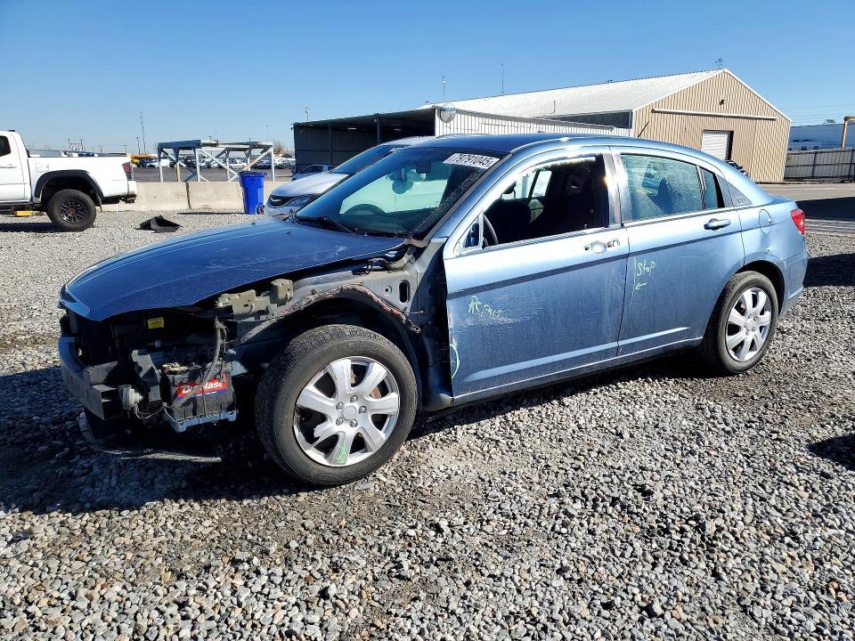 2011 Chrysler 200 lx