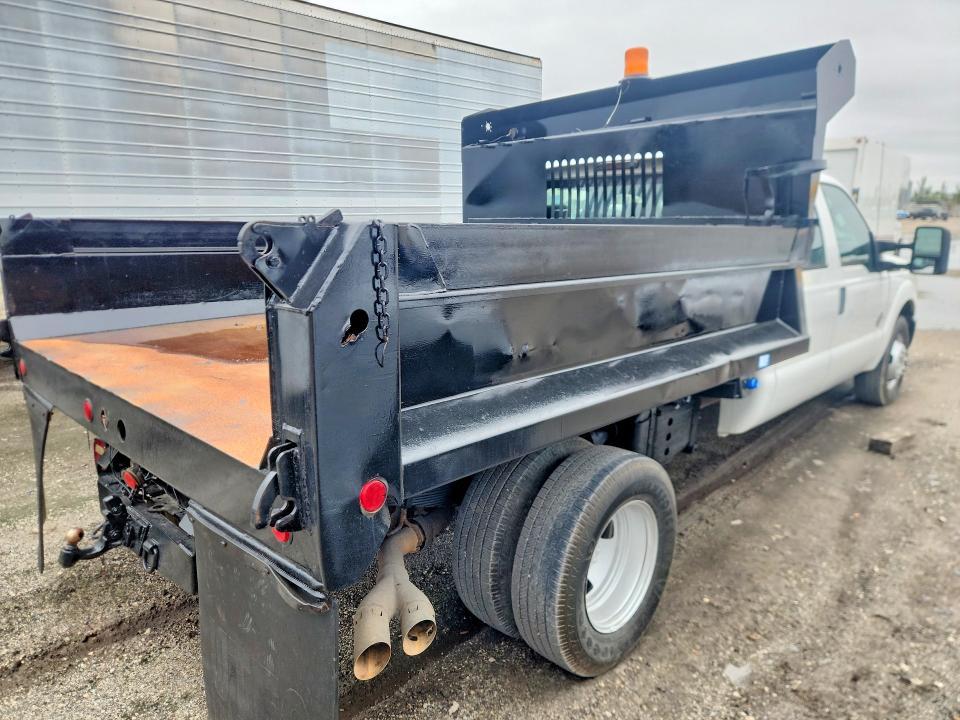 2011 Ford F350 Super Duty Dump Truck