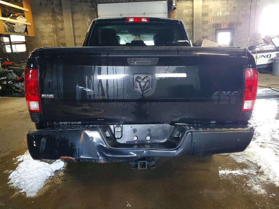 2023 Dodge RAM 1500 Classic SLT