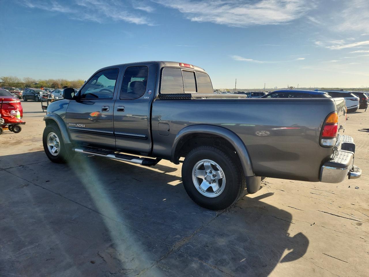 2004 Toyota Tundra SR5