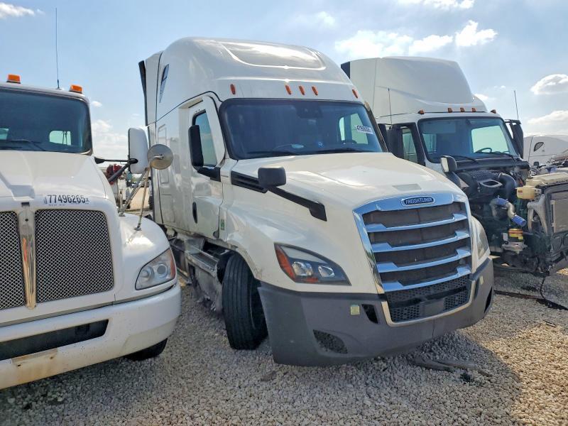 2022 Freigliner 2022 Freightliner Cascadia 126 Semi Truck