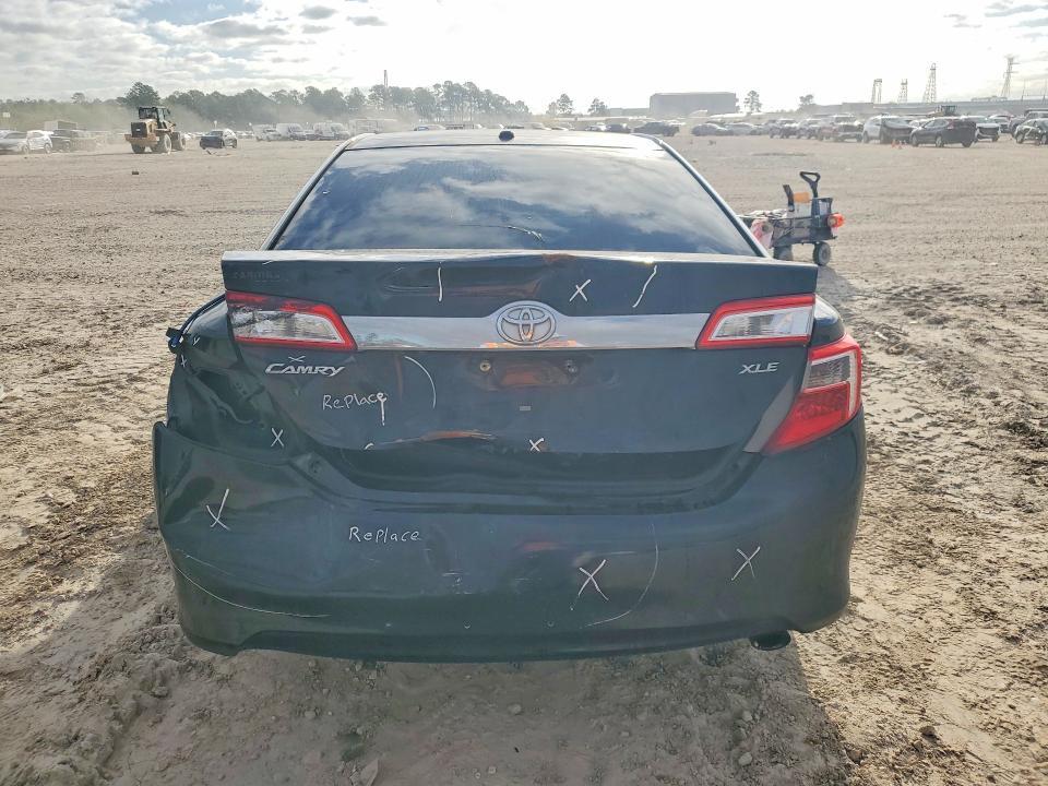 2014 Toyota Camry xle