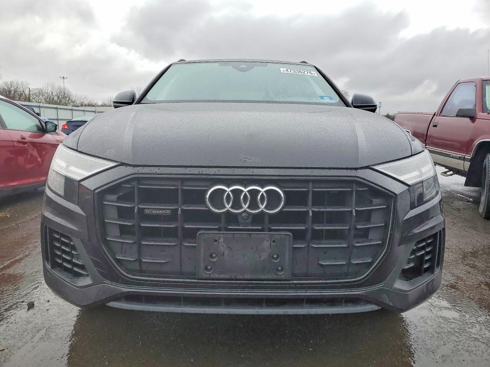 2021 Audi Q8 Premium
