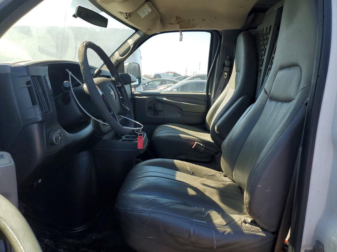 2014 Chev Express G1500