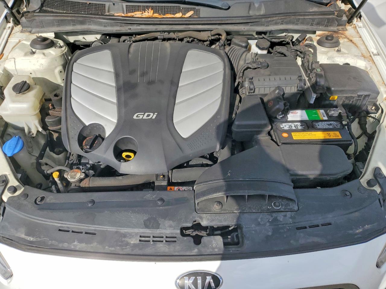 2014 KIA Cadenza Premium