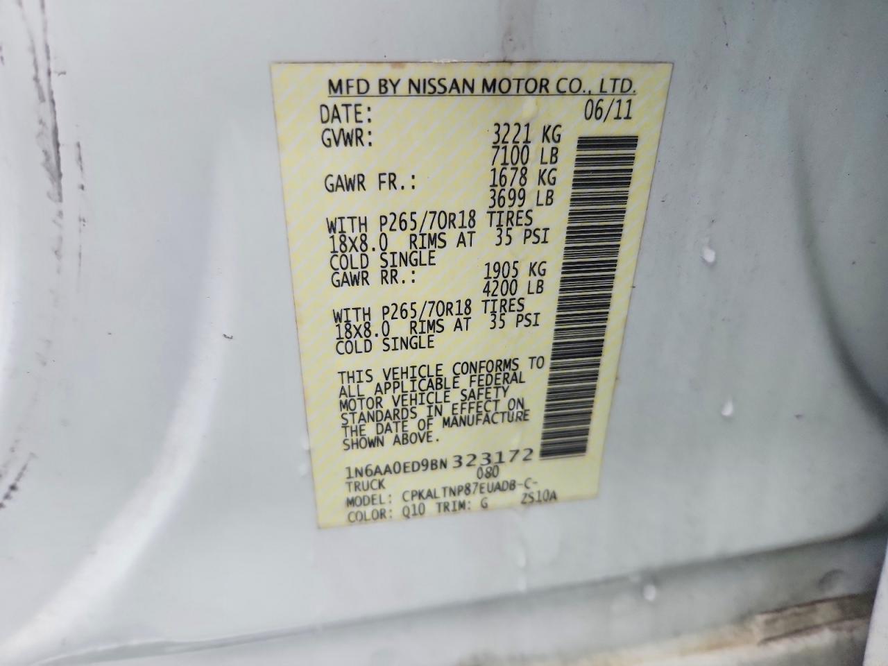 2011 Nissan Titan SV