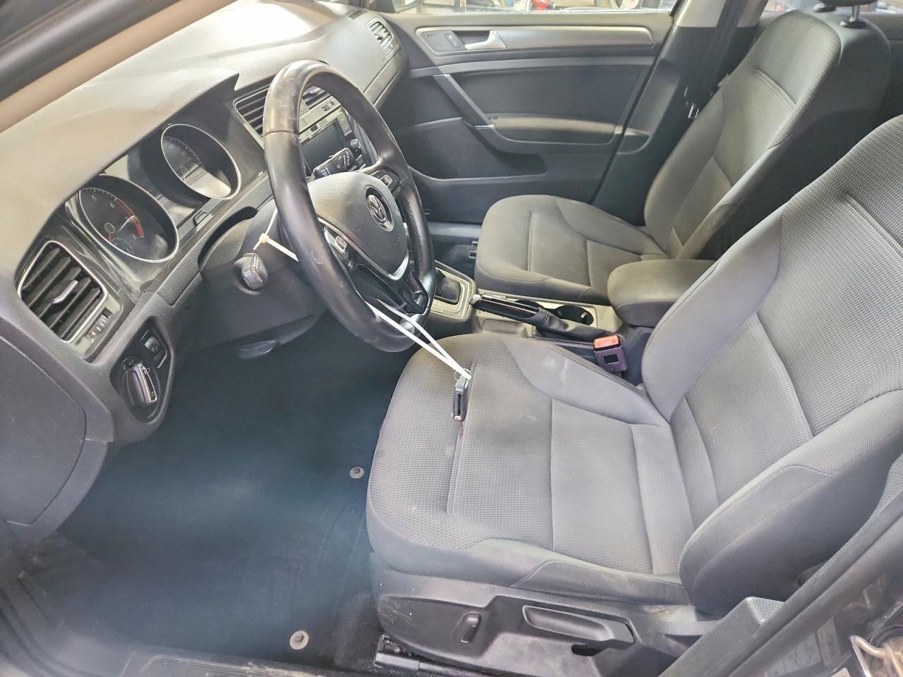 2019 Volkswagen Golf s