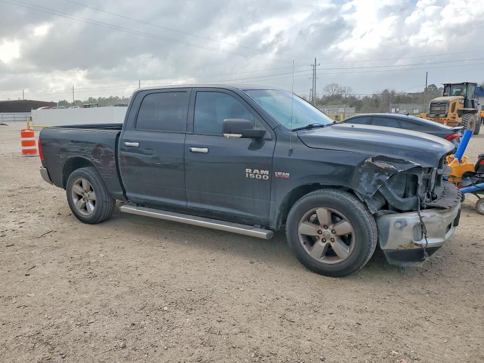 2016 Dodge RAM 1500 SLT