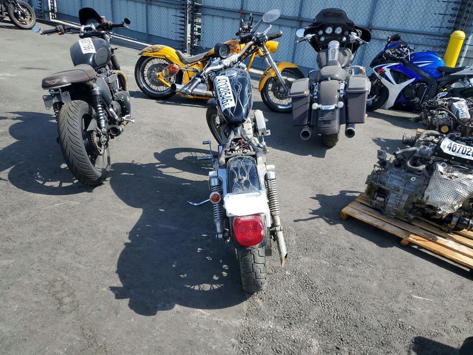 1995 Harley-Davidson Xl883 Deluxe