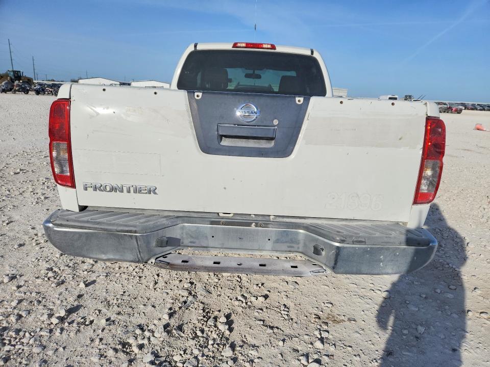 2015 Nissan Frontier S