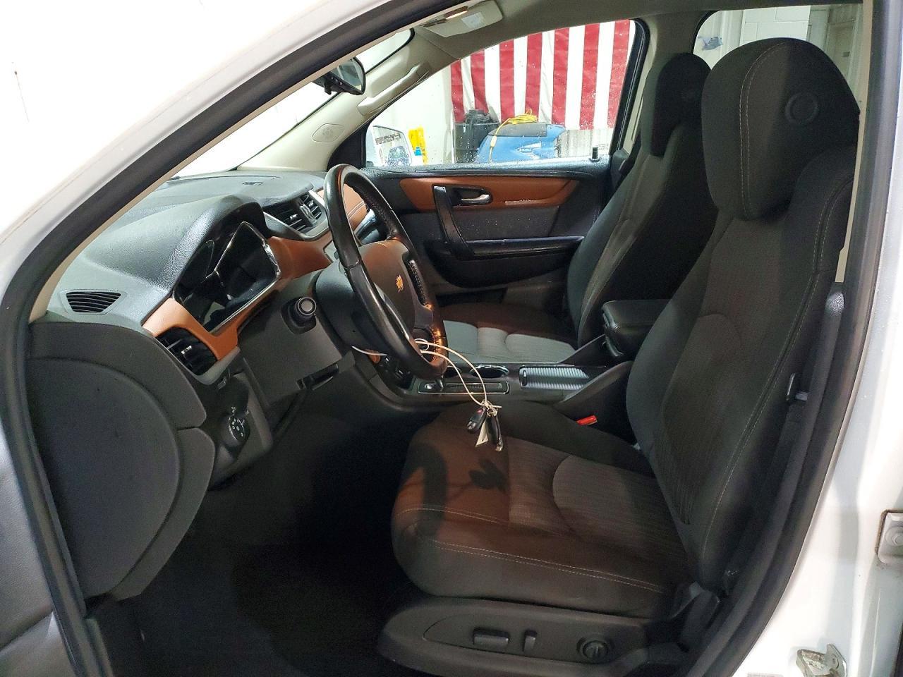 2017 Chevrolet Traverse lt