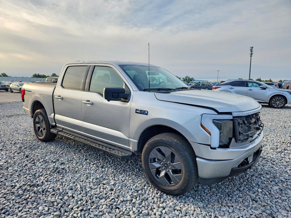 2024 Ford F150 Lightning XLT