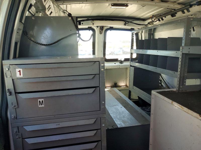 2008 Chev Express G3500