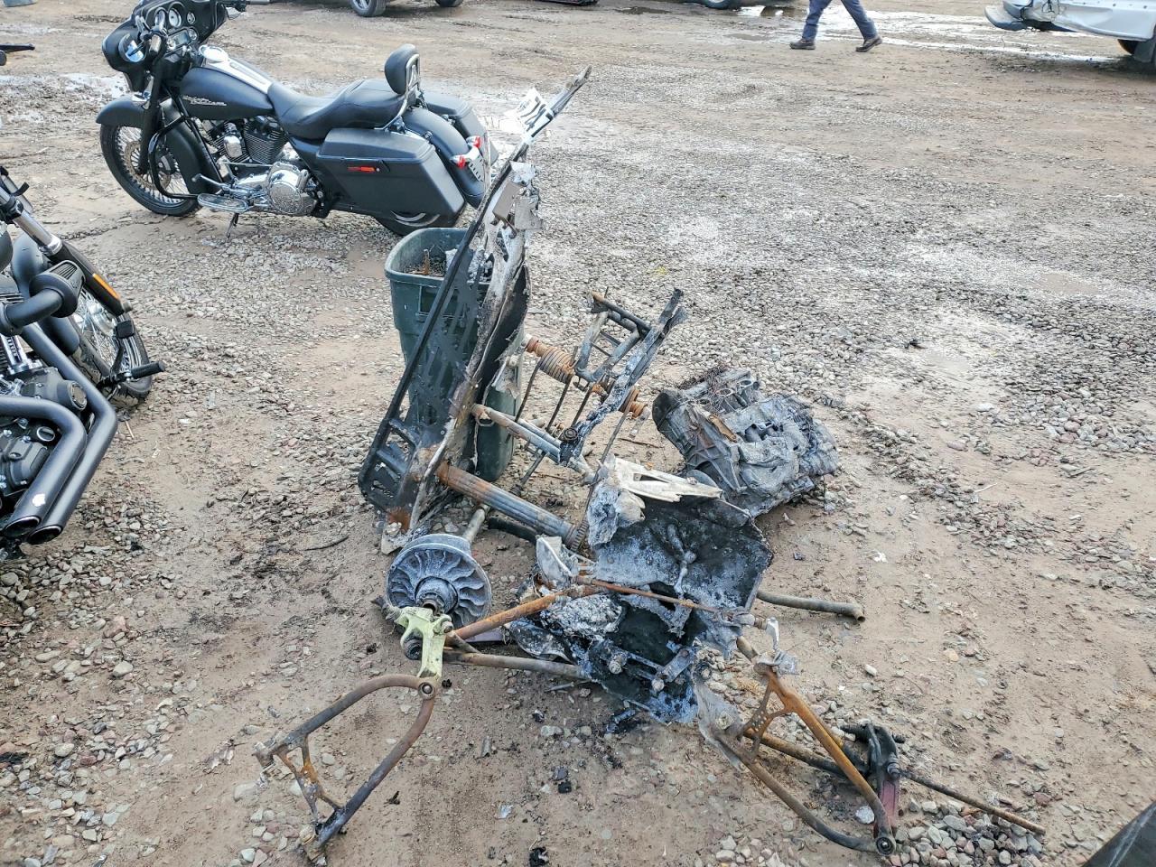 2020 Skidoo Snowmobile