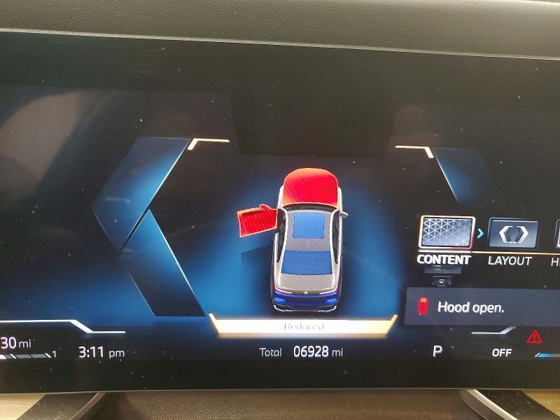 2025 BMW 760 xi