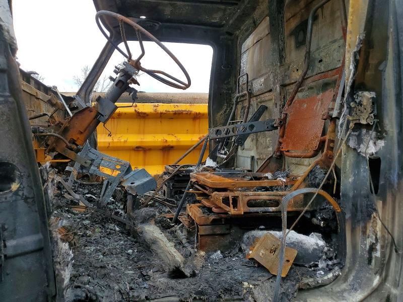 2000 Sterling LT 8500