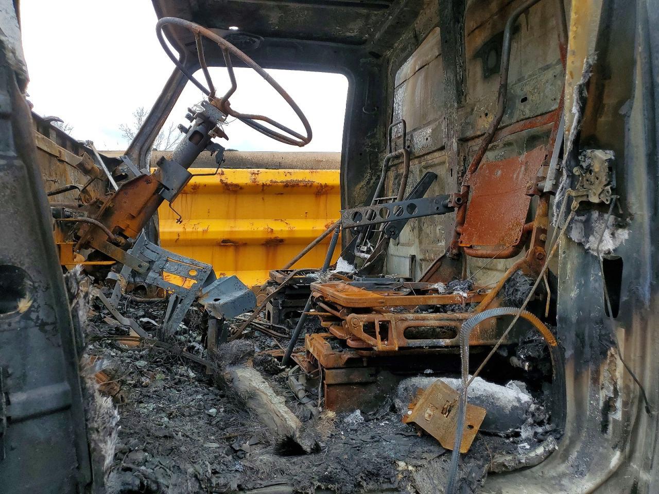 2000 Sterling LT 8500