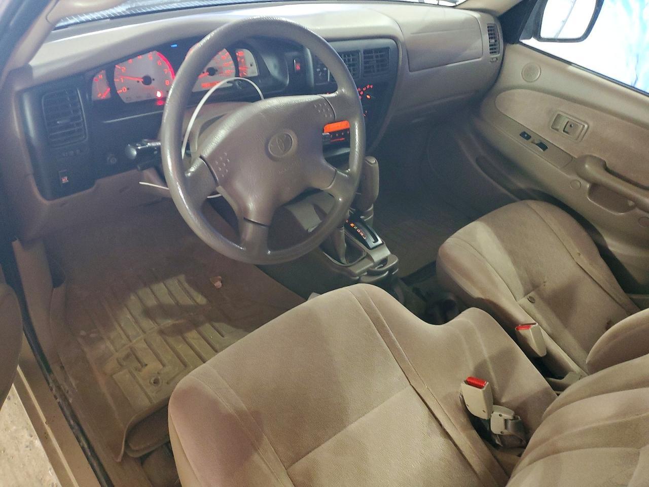 2002 Toyota Tacoma Base