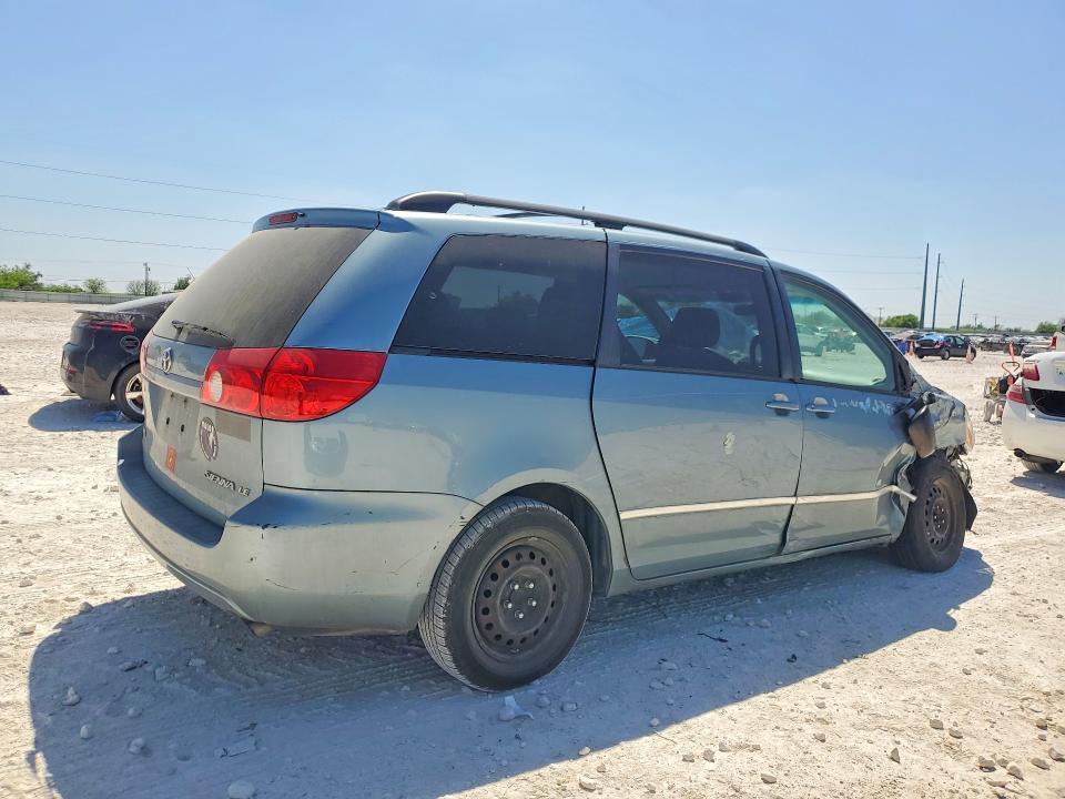 2008 Toyota Sienna le 8-passenger