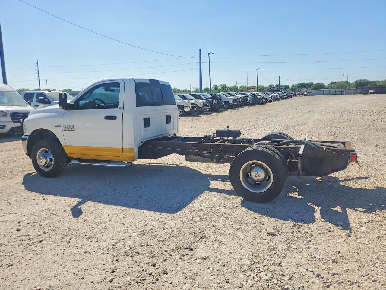 2016 Dodge RAM 3500 Truck Cab AND Chassis
