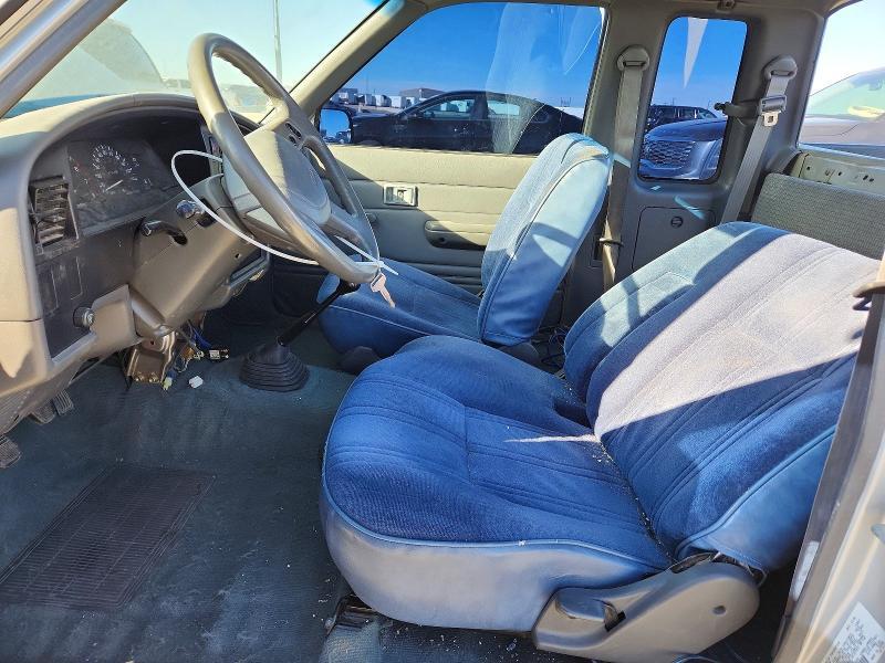 1991 Toyota Pickup Deluxe