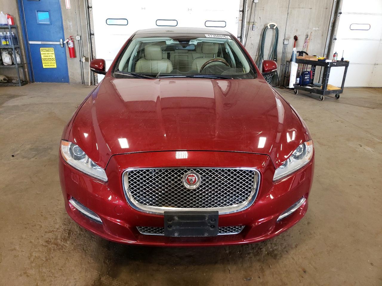 2014 Jaguar XJ