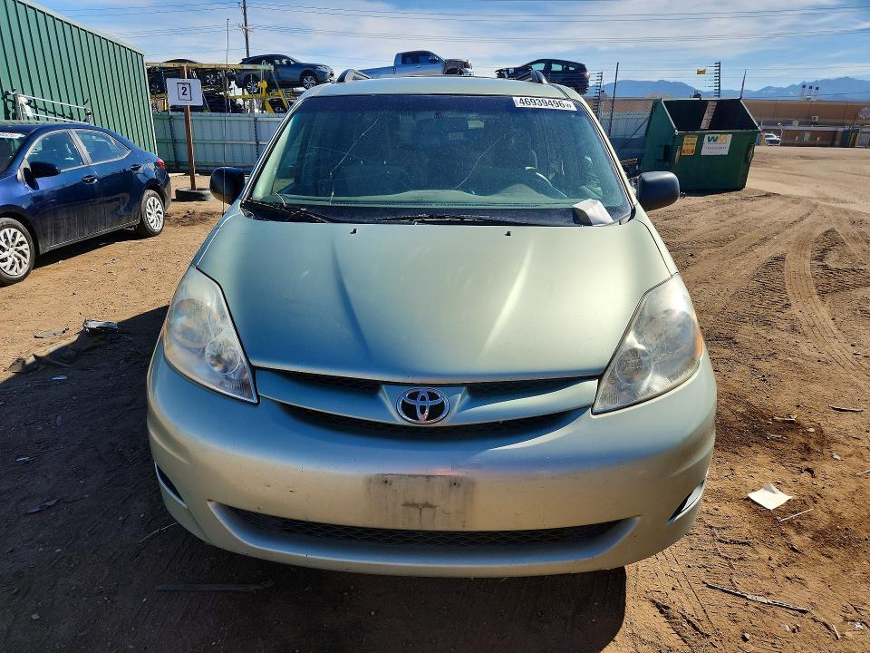 2009 Toyota Sienna le 7-passenger