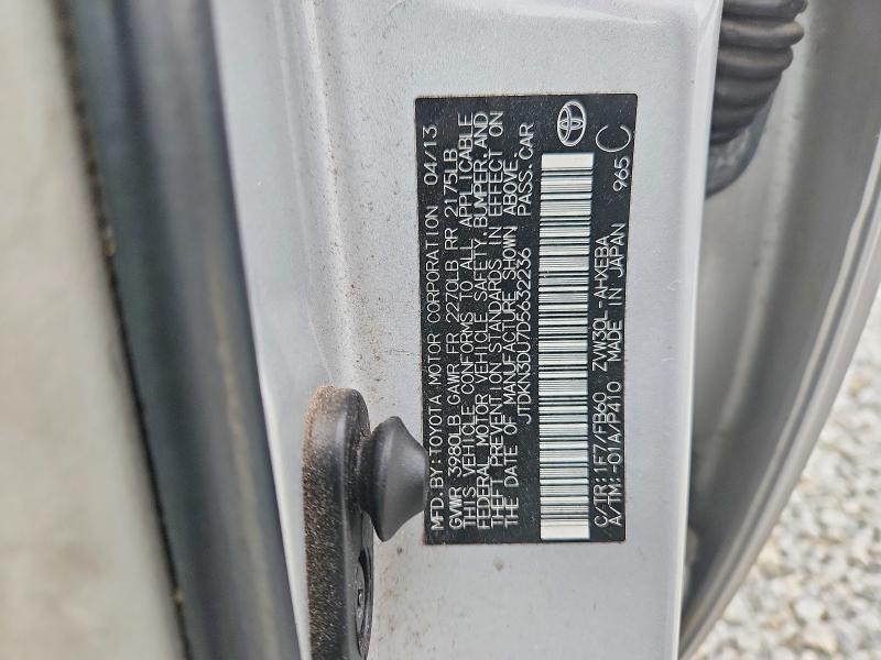 2013 Toyota Prius two