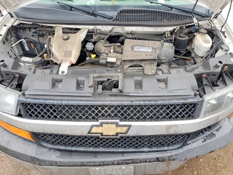 2020 Chevrolet Express G3500 LT