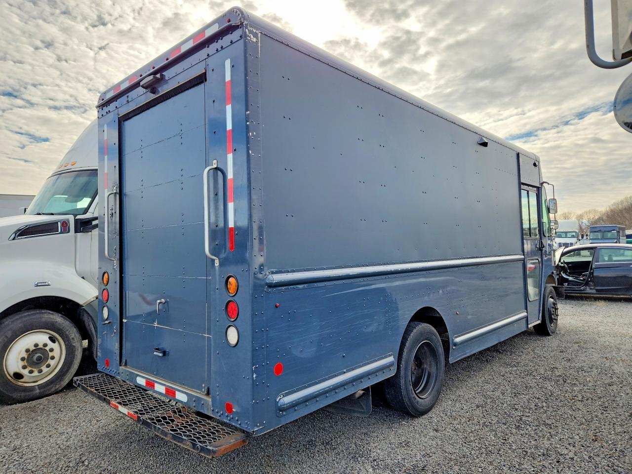 2021 Freightliner MT45 Chassis Delivery Van