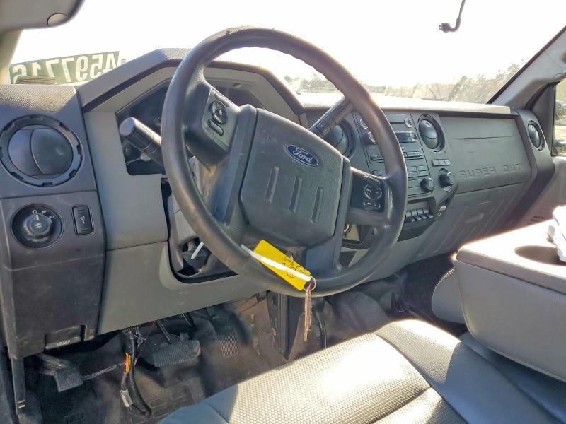 2016 Ford F450 Super Duty Chipper Truck
