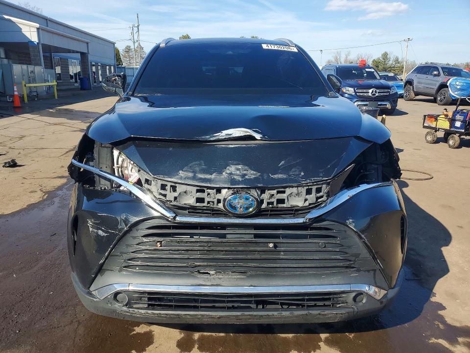 2021 Toyota Venza xle