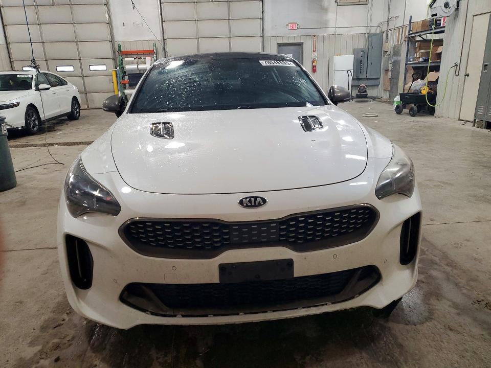2018 KIA Stinger GT2