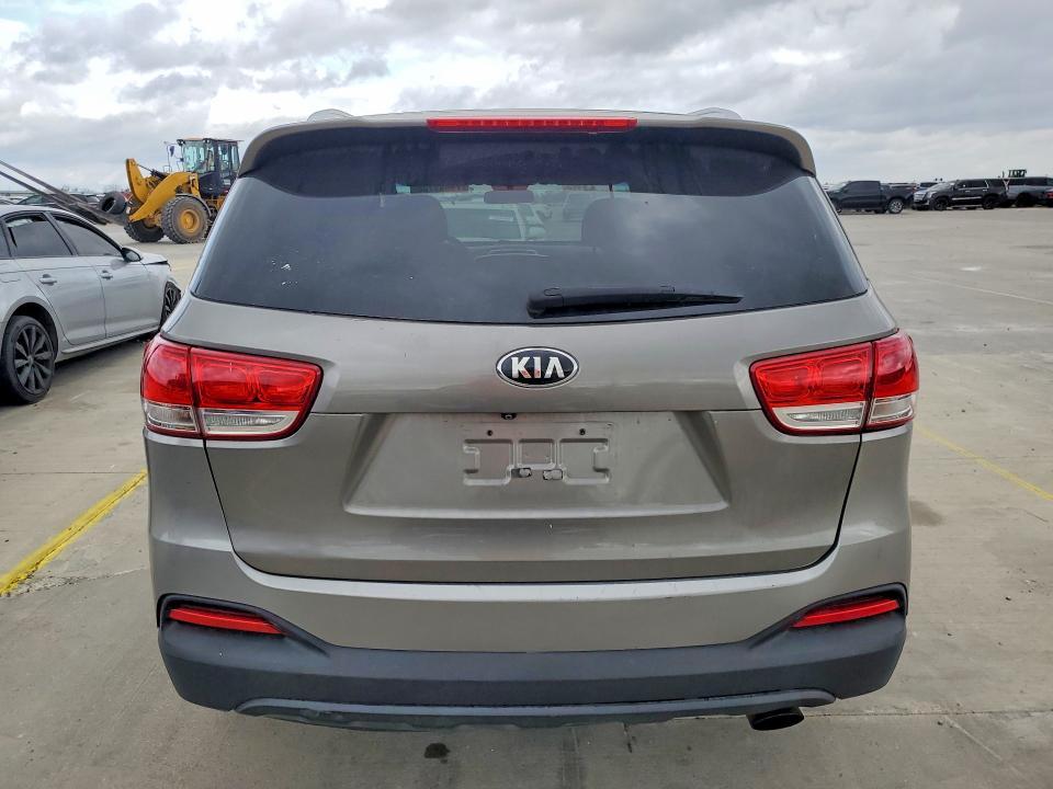2018 KIA Sorento lx