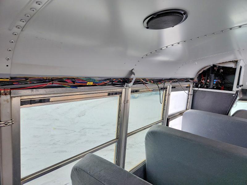 2011 Chev 2011 Thomas Minotour G3500-School Bus