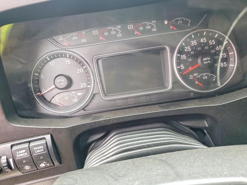 2018 International LT625