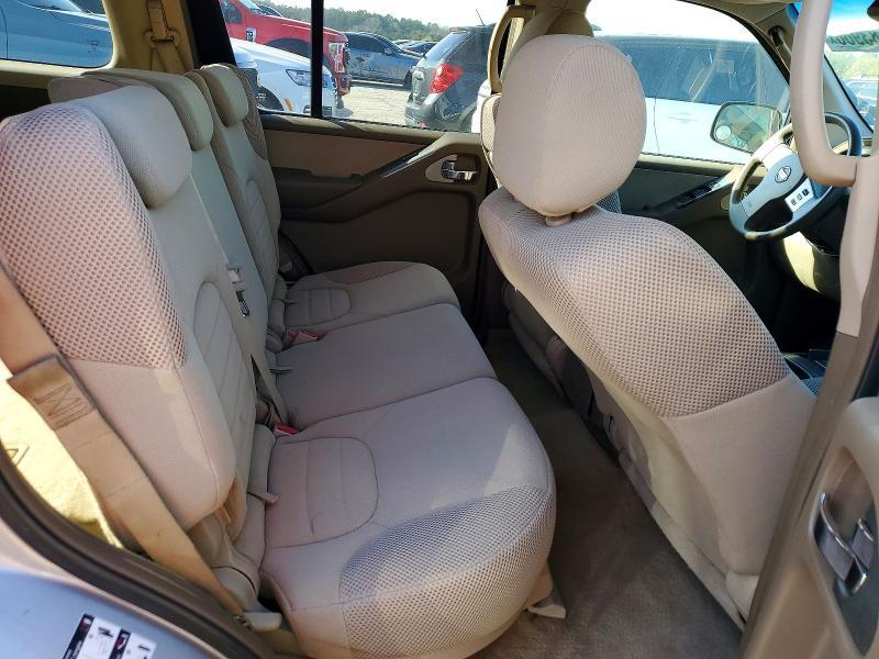 2006 Nissan Pathfinder s