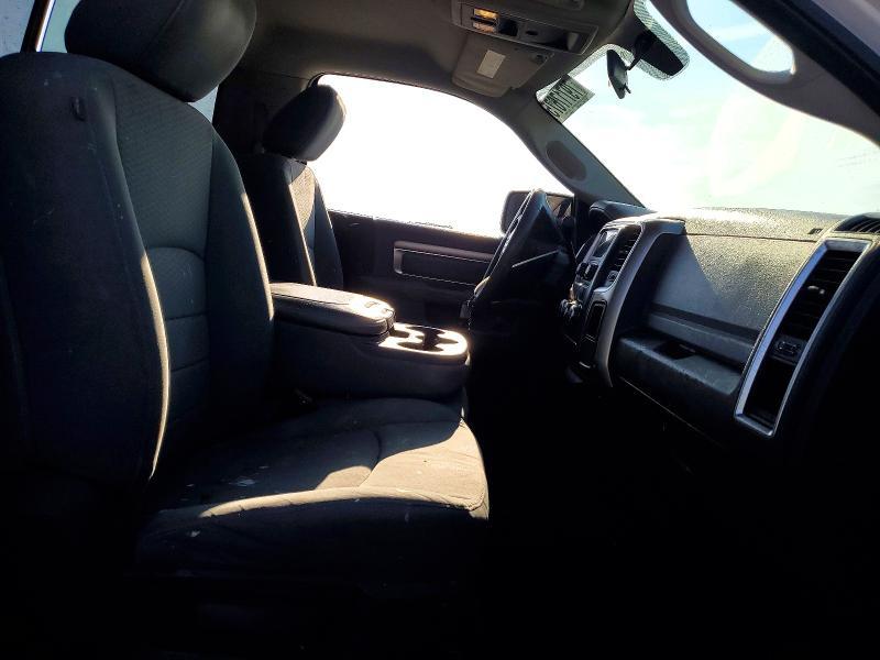 2013 Dodge Ram 1500 slt
