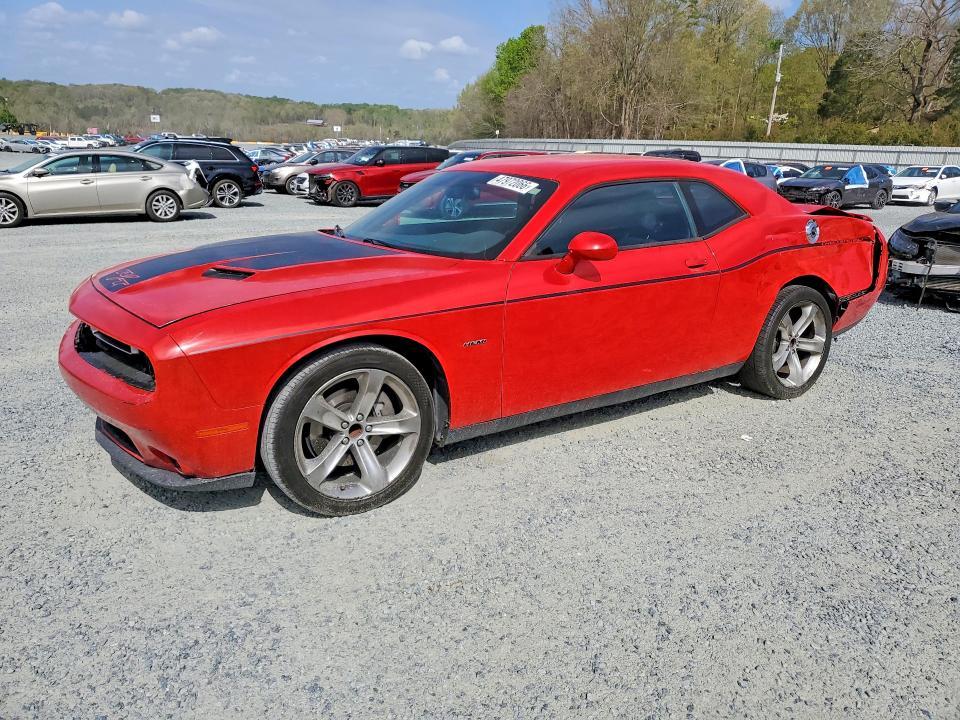 2015 Dodge Challenger sxt