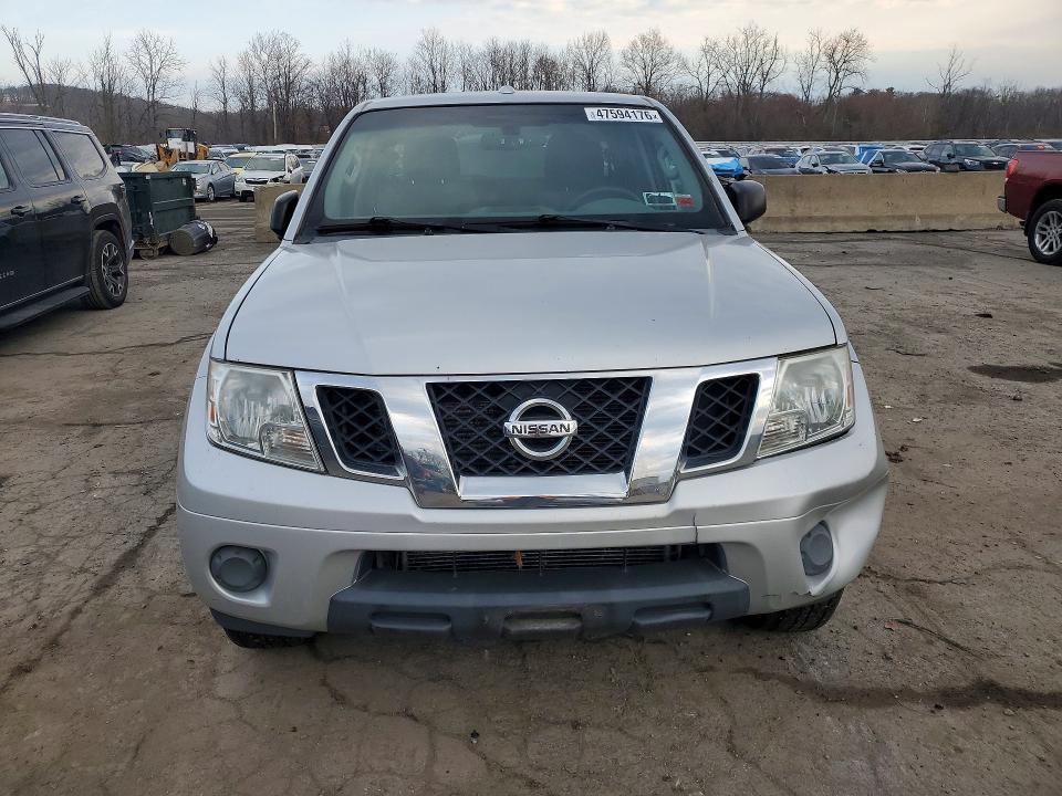 2012 Nissan Frontier s
