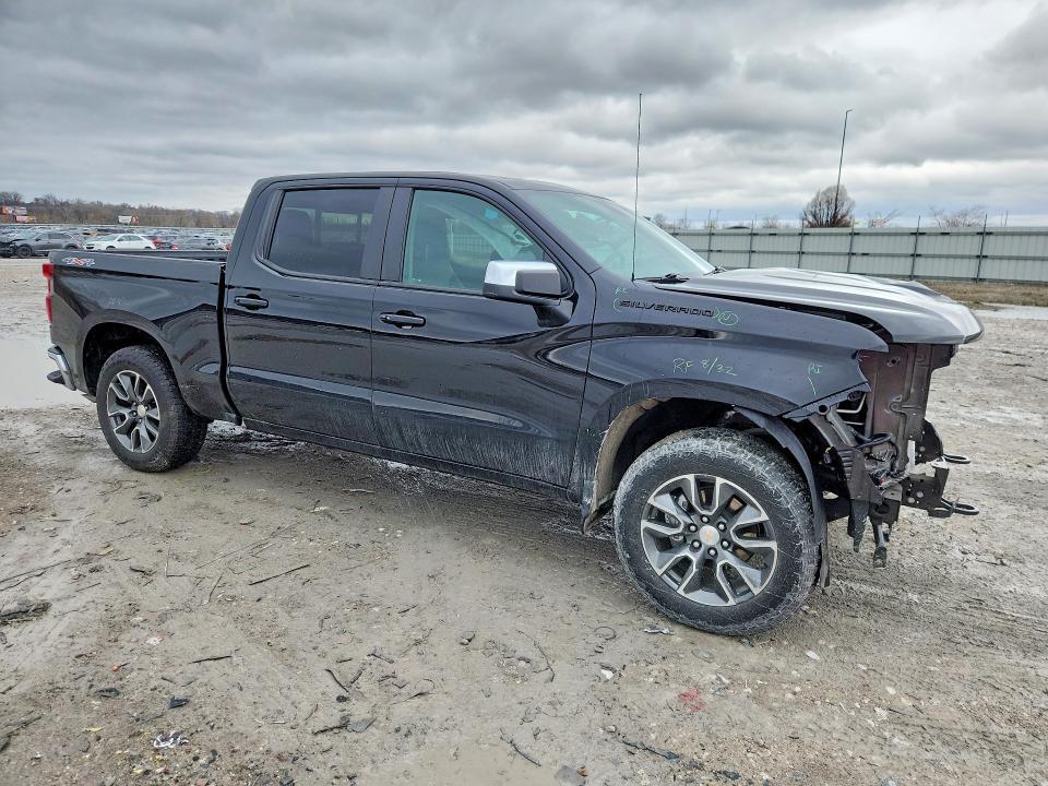 2025 Chevrolet Silverado K1500 LT