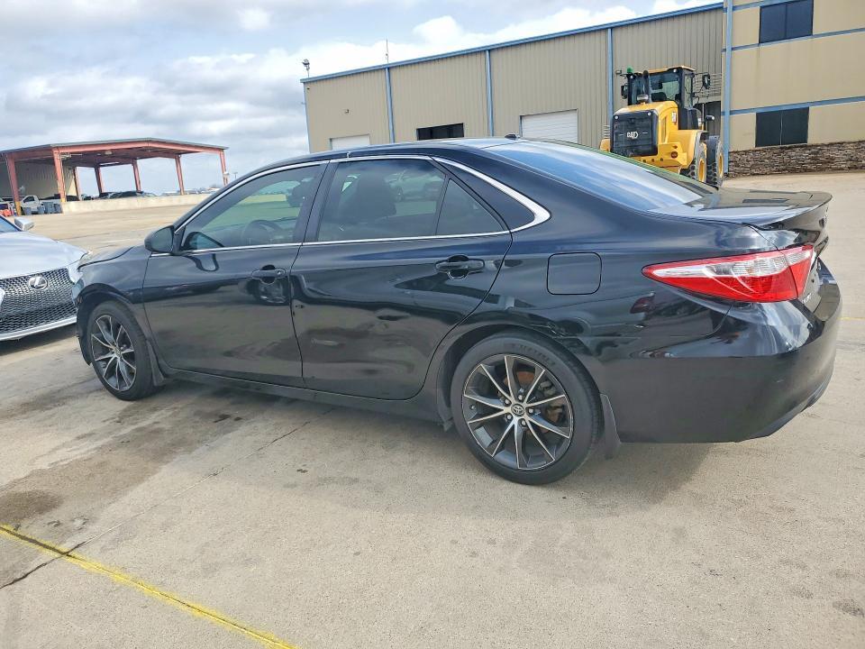 2015 Toyota Camry xse