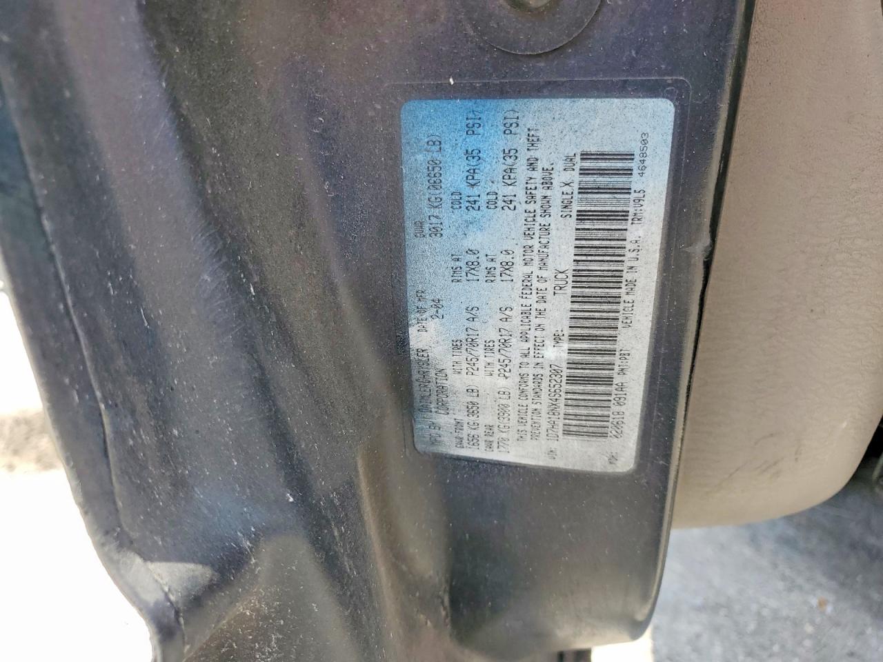 2004 Dodge RAM 1500 ST